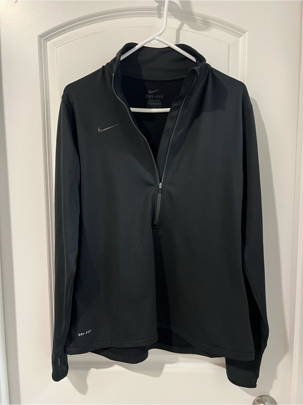 Nike Women’s Black Dri-FIT Quarter-Zip Jacket